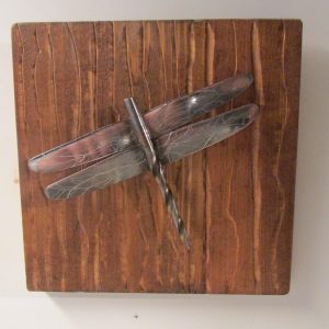 Dragonflies- Dragonfly on Grooved Wood Plaque